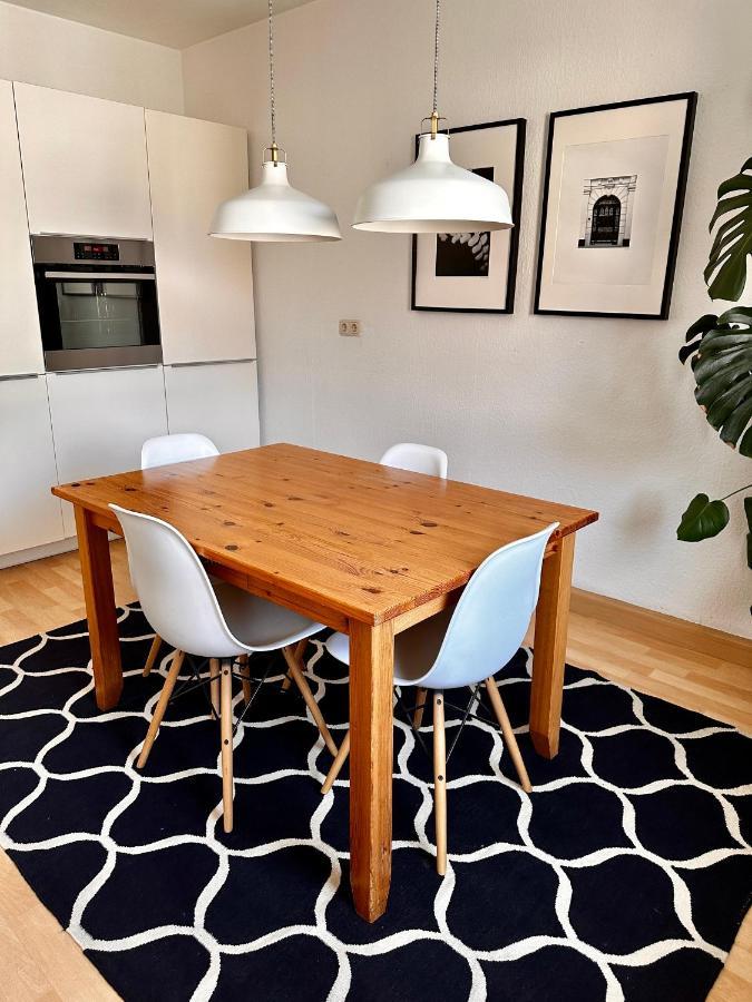 Wohnen Am Main - Kaffe-flat, 2 Schlafzimmer, Bis 4 Personen Würzburg